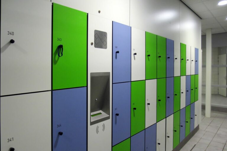 Zwembad lockers in diverse kleuren